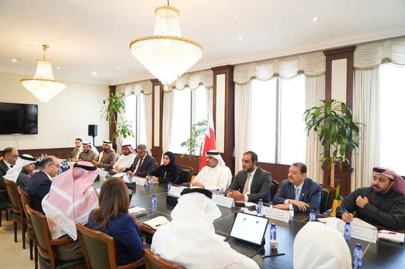 "التحقيق في التوظيف وإيقاف بدل التعطل" تطّلع على النظام الإلكتروني لعرض الشواغر المتبع من الباحث وصاحب العمل