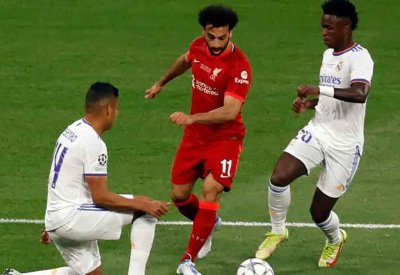 لاعب برشلونة ينصح مدرب ريال مدريد: صلاح سيحل مشاكلك
