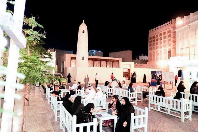 مبيعات المطاعم تقفز 35 % بالتزامن مع “أعياد البحرين”
