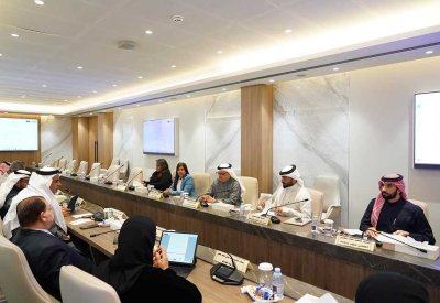 «خدمات النواب» تناقش المسؤولية الطبية وصندوق دعم الرياضة مع جمعية الأطباء والهيئة العامة للرياضة