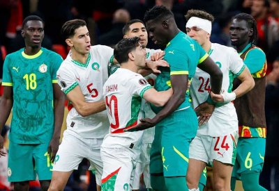 بسبب لاعبي السنغال.. المغرب يتقدم باحتجاج إلى "كاف"