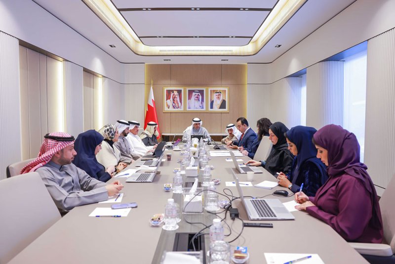 "خارجية الشورى" تناقش النظام الموحد للنقل البري الدولي بين الدول الخليجية... وإنشاء مقر المرصد الدولي للتمور في مملكة البحرين