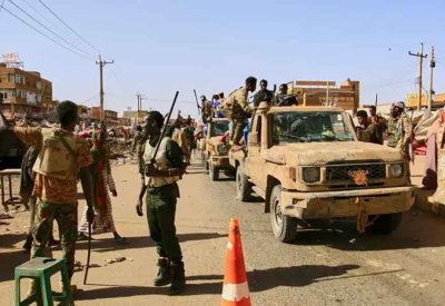 مصدر عسكري سوداني: الجيش يقترب من فك حصار مدينة الدلنج