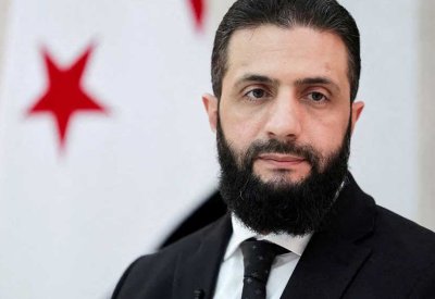 قائد "سنتكوم" والشرع يبحثان وقف إطلاق النار ونقل معتقلي داعش