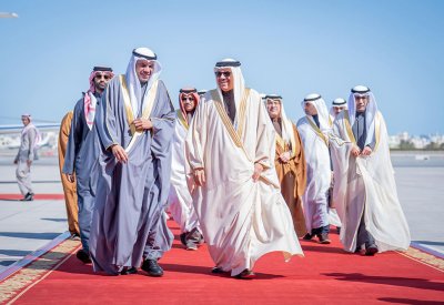 وزير خارجية دولة الكويت يصل إلى البلاد