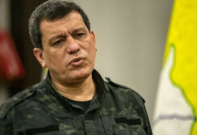عبدي يؤكد على الحوار لإنجاح دمج قسد مع الحكومة السورية