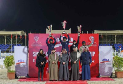 عبدالله بن محمد يتوج الفائزين بالمسابقات ويشيد بدعم شركة ألبا لبطولات قفز الحواجز