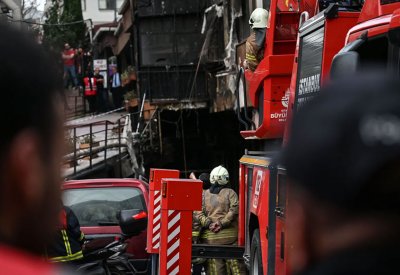 أرقام صادمة في تركيا.. حريق كل 19 دقيقة في إسطنبول