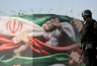 فرنسا: التدخل عسكريا في إيران ليس خيارنا المفضل