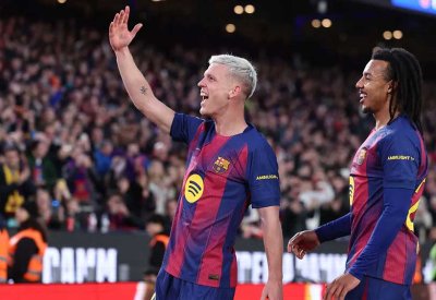 برشلونة يستعيد صدارة الدوري الإسباني من ريال مدريد