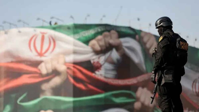 فرنسا: التدخل عسكريا في إيران ليس خيارنا المفضل