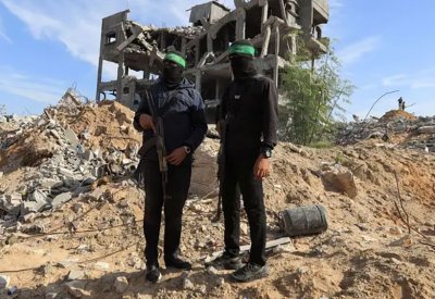 ترامب يطالب حماس بنزع السلاح.. ووثيقة أميركية تحدد الشروط