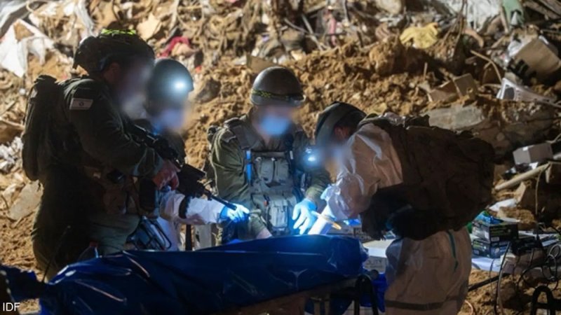 20 طبيبا و250 جثة.. تفاصيل استعادة إسرائيل رفات آخر رهينة