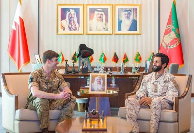 ناصر بن حمد: لأكاديمية ساندهيرست العسكرية الملكية دور بارز في إعداد وتأهيل القيادات العسكرية