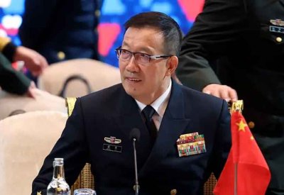 وزير الدفاع الصيني يعد بتعزيز "التنسيق الاستراتيجي" مع روسيا