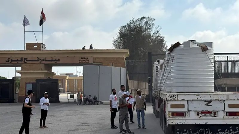 للمشاة فقط.. ترتيبات أميركية مصرية إسرائيلية لفتح معبر رفح خلال ساعات