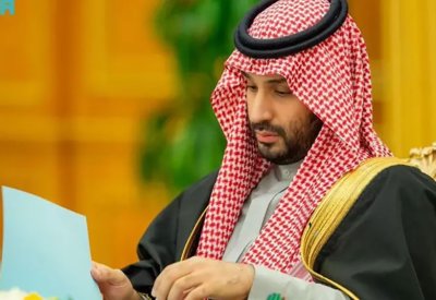 ولي العهد السعودي للرئيس الإيراني: لن نسمح باستخدام أجوائنا وأراضينا بأي عمل عسكري