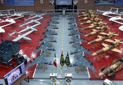 الجيش الإيراني يتسلم دفعة من ألف مسيرة.. ويهدد بـ"رد ساحق"