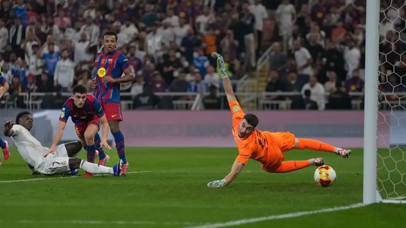 الدوري الإسباني للمشجعين: بلّغ عن البث "المقرصن".. واحصل على 50 يورو