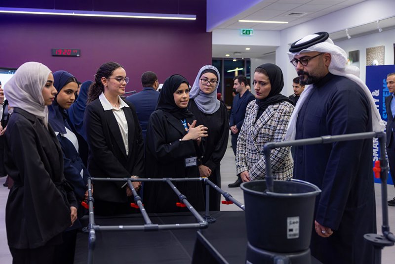 الجامعة الأمريكية بالبحرين تختتم برنامج “MISTI”
