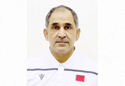 المدرب عصام عبدالله لـ “البلاد الرياضي”: الحلول الجماعية والحسم الذهني قاد “الأحمر” للقب