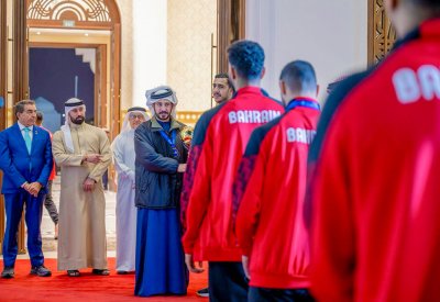 خالد بن حمد في مقدمة مستقبلي منتخب كرة اليد بطل كأس آسيا