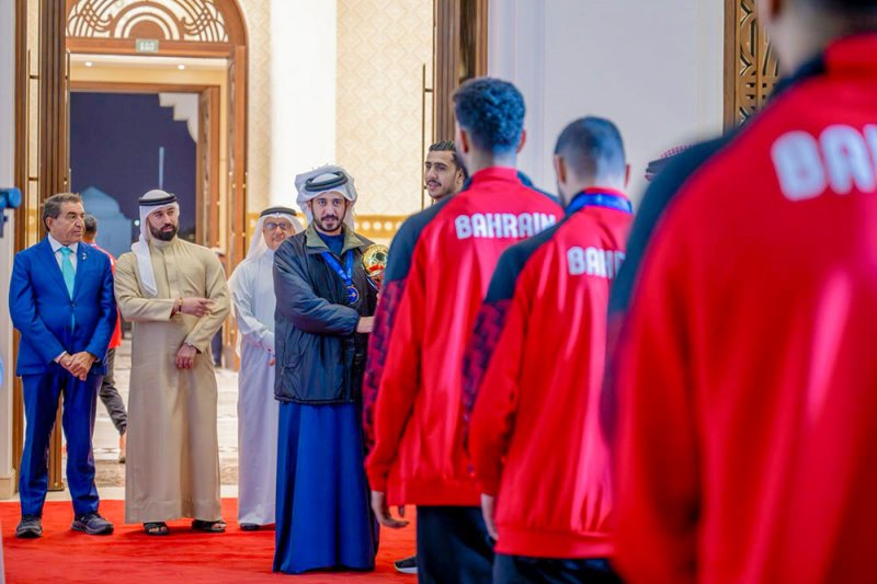 خالد بن حمد في مقدمة مستقبلي منتخب كرة اليد بطل كأس آسيا