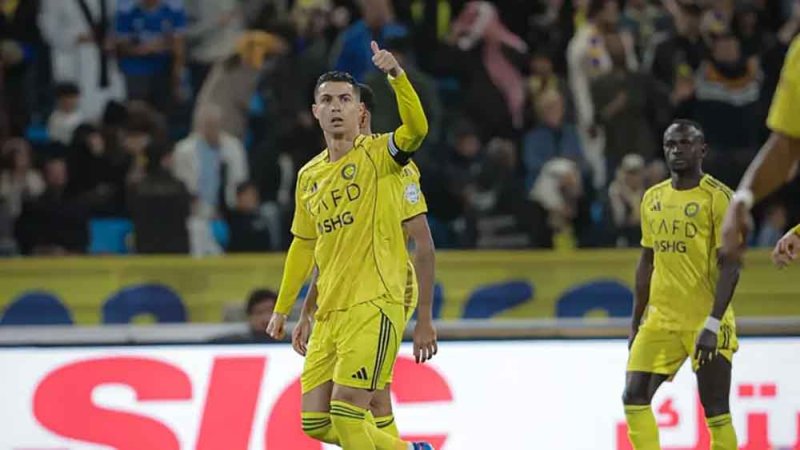 بهزيمة الخلود.. النصر يقلص الفارق بينه وبين الهلال إلى 3 نقاط