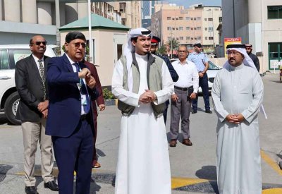 محافظ العاصمة يزور مستشفى الإرسالية الأمريكية لبحث تعزيز التعاون في المبادرات المجتمعية للتوعية الصحية