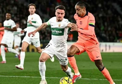 برشلونة يفقد رافينيا لمدة أسبوع