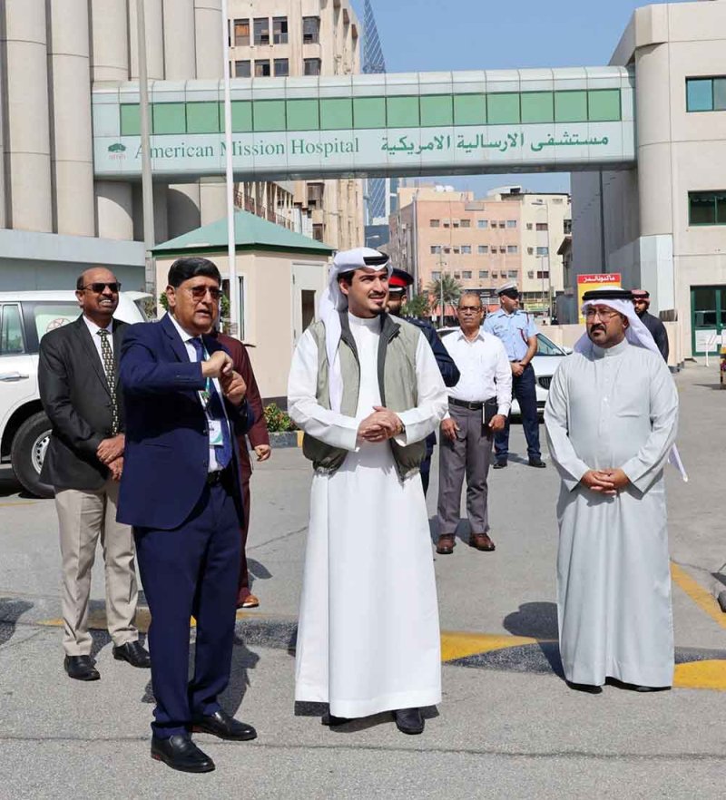 محافظ العاصمة يزور مستشفى الإرسالية الأمريكية لبحث تعزيز التعاون في المبادرات المجتمعية للتوعية الصحية