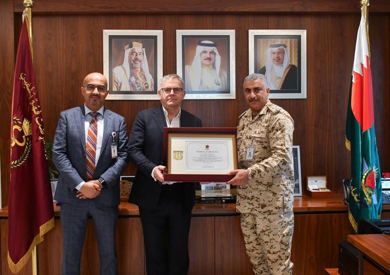 الخدمات الطبية الملكية تُدخل تقنية الموجات الصوتية عالية الكثافة المركزة لعلاج أورام البروستات الخبيثة (HIFU)