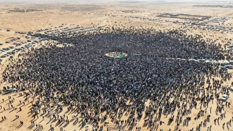 ليبيا.. أول تعليق لعائلة القذافي على جنازة سيف الإسلام