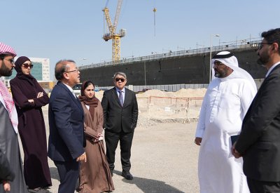 وكيل وزارة الأشغال يستقبل وفدًا من جمهورية سنغافورة لتبادل الخبرات في مجال البنية التحتية