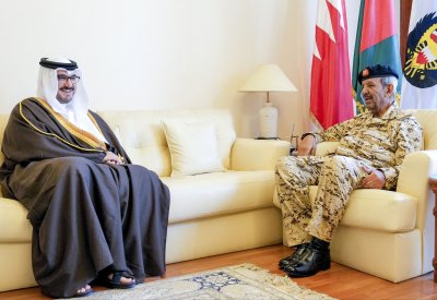 القائد العام يستقبل سمو وزير ديوان رئيس مجلس الوزراء