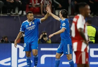 لاعب ريال مدريد يصف مبابي بـ"الوحش"