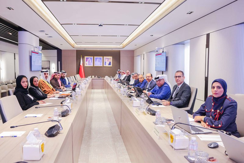 "مالية الشورى" تبحث مع وزير شؤون مجلس الوزراء إدراج نسبة من صافي أرباح الشركات المملوكة للدولة في "الميزانية"