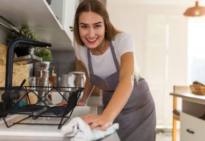 لمن ينظفون أولاً بأول أثناء الطهي.. 8 سمات تميزكم عن غيركم