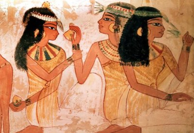 الفراعنة.. أول من أسسوا مستحضرات التجميل