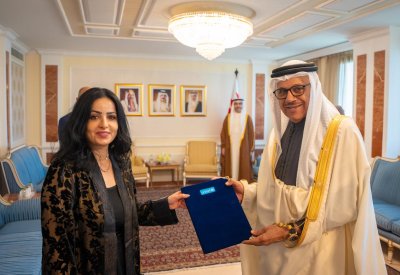 وزير الخارجية يتسلم وثيقة تفويض ممثل منظمة الأمم المتحدة للطفولة (اليونيسيف)