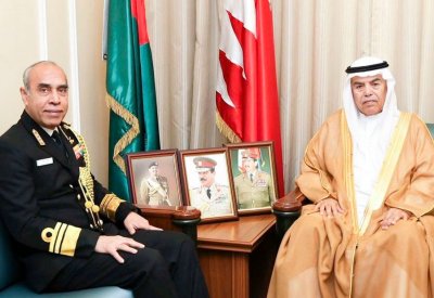 وزير شؤون الدفاع يشيد بتميز العلاقات مع الهند