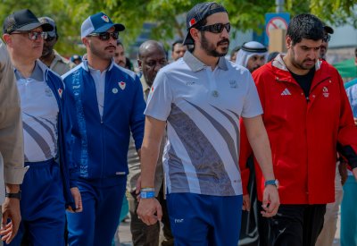 خالد بن حمد يرعى فعالية يوم البحرين الرياضي بخليج البحرين