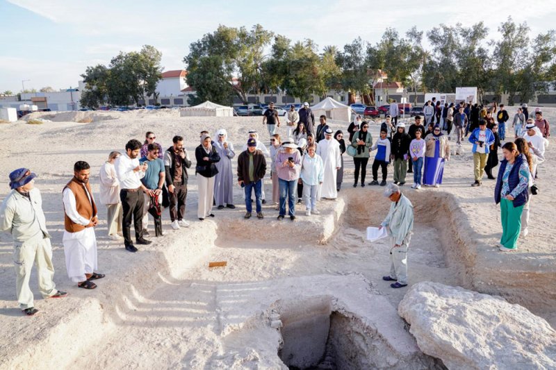 هيئة البحرين للثقافة والآثار تنظم لقائين مفتوحين في تلال مدافن عالي الغربي وموقع مدافن مقابة