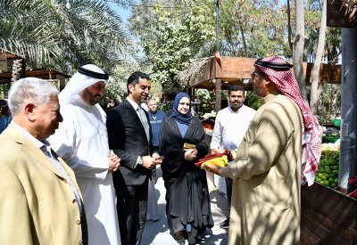 وزير البلديات: أكثر من 220 ألف زائر لسوق المزارعين وبيع أكثر من 250 طناً من الخضروات المحلية