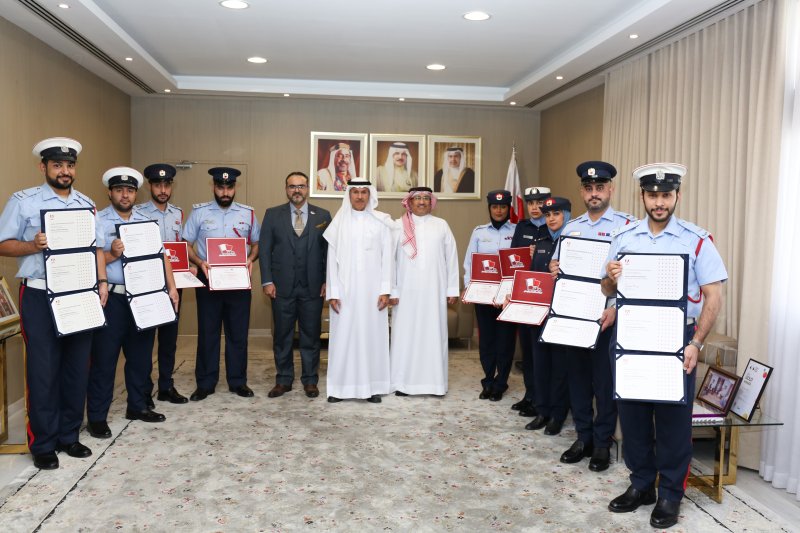 رئيس لجنة «معاً» يستقبل مدير البرنامج ويكرّم عدداً من منتسبيه الحاصلين على الشهادات الاحترافية