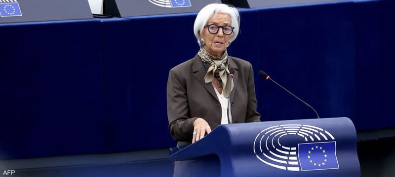 لاغارد تراهن على التحفيز لمنع خروج رؤوس الأموال من أوروبا
