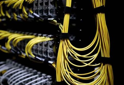 ما مدى واقعية تراكم طلبات الذكاء الاصطناعي بقيمة 1.6 تريليون دولار؟