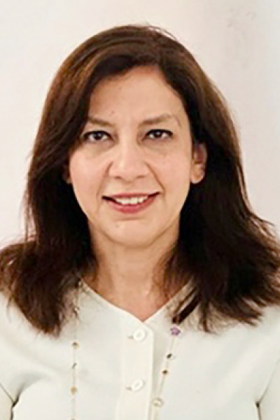 السفيرة المصرية