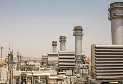 العراق يستعين بمنصة غاز عائمة لحل أزمة الكهرباء