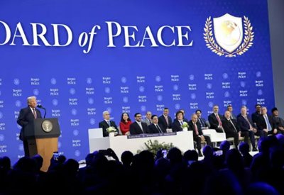 الإمارات تقدّم 1.2 مليار دولار لدعم غزة عبر «مجلس السلام».. وقطر والسعودية تقدّمان مليار دولار لكل منهما